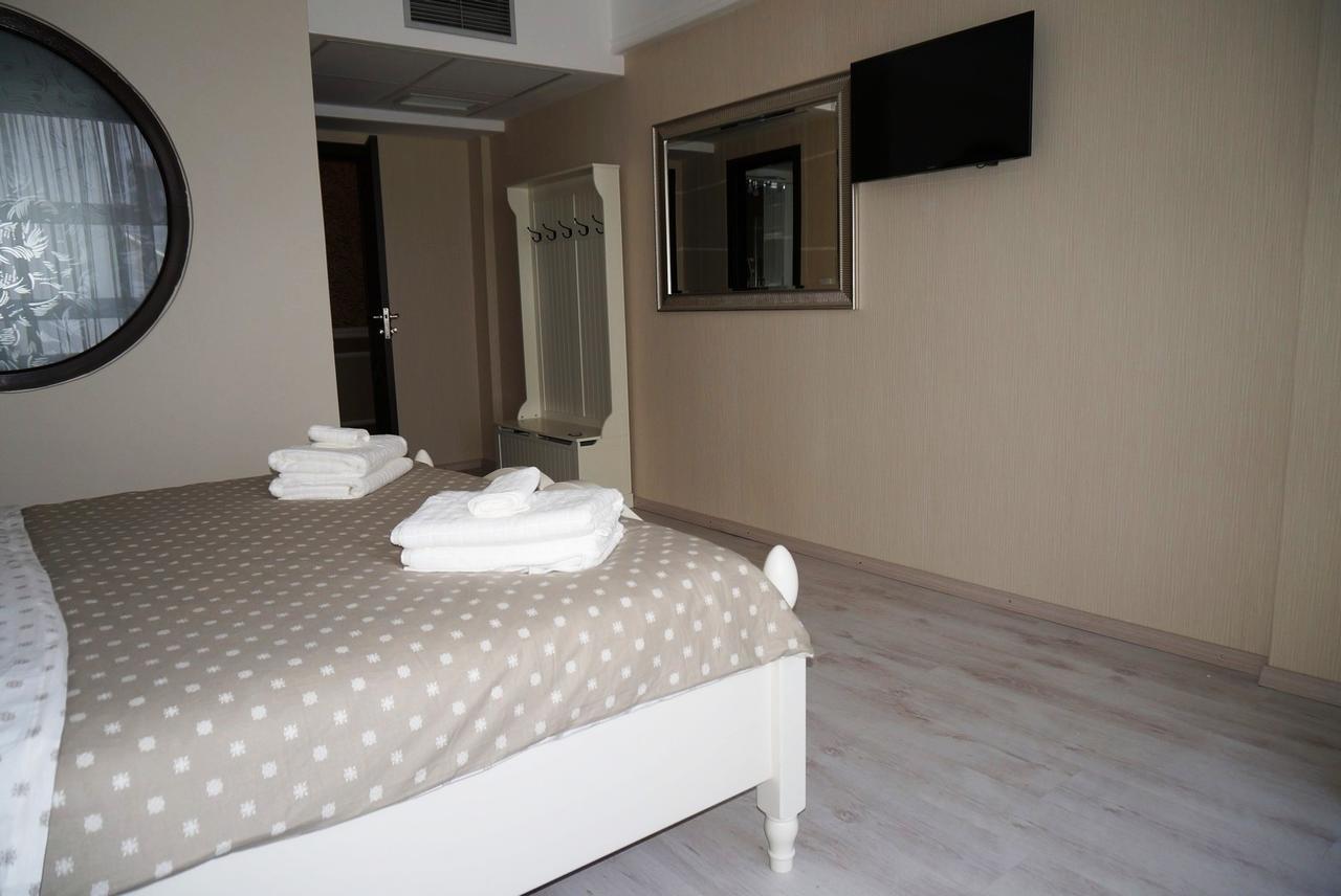 Romantic Boutique Focşani Buitenkant foto