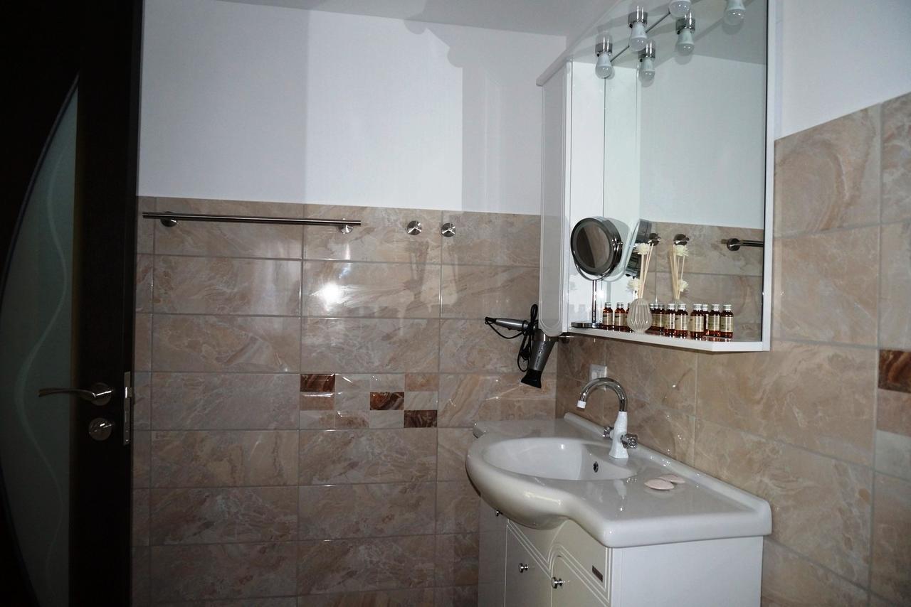 Romantic Boutique Focşani Buitenkant foto