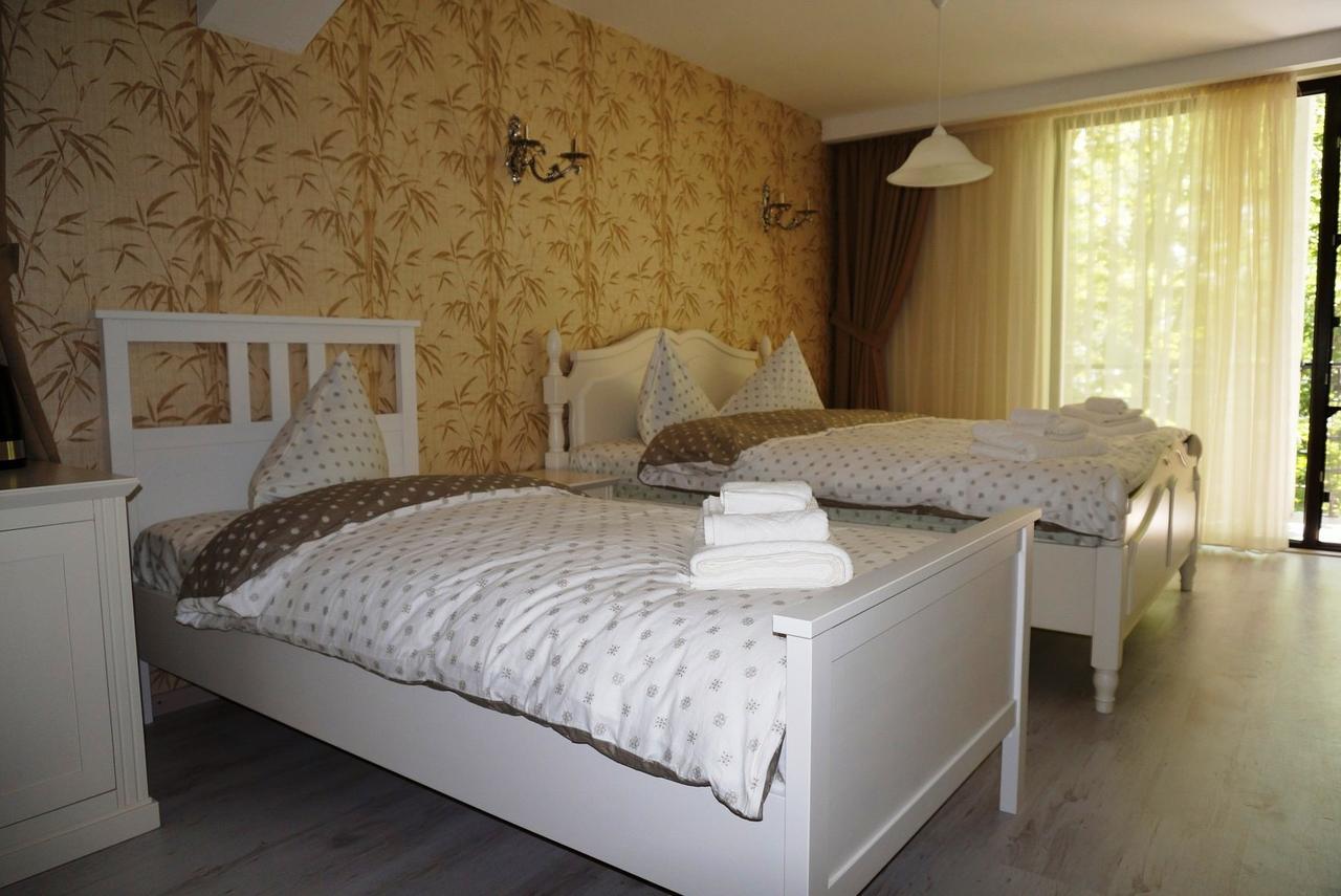 Romantic Boutique Focşani Buitenkant foto