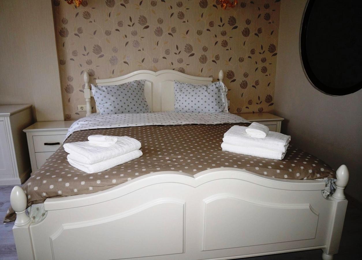 Romantic Boutique Focşani Buitenkant foto