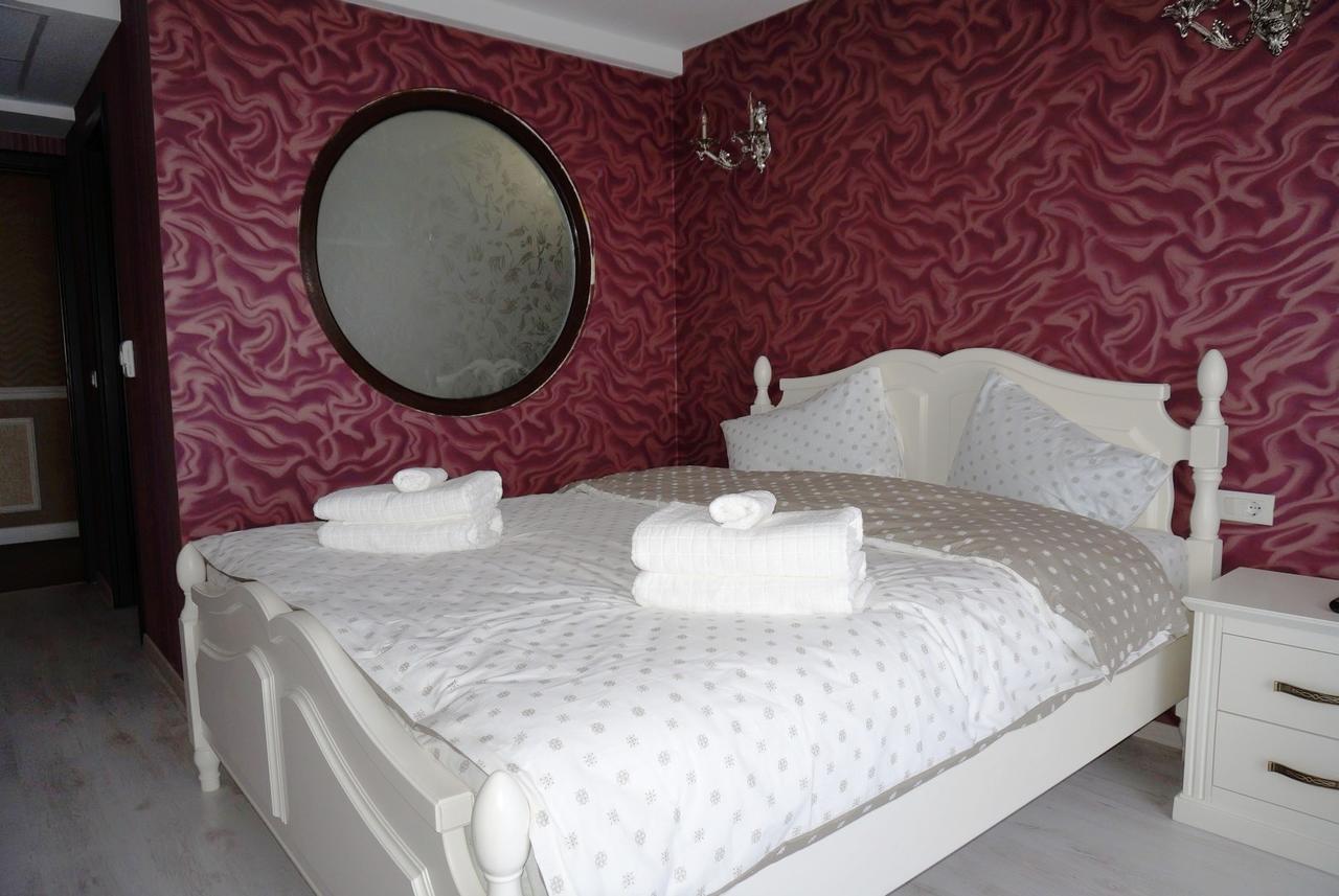 Romantic Boutique Focşani Buitenkant foto