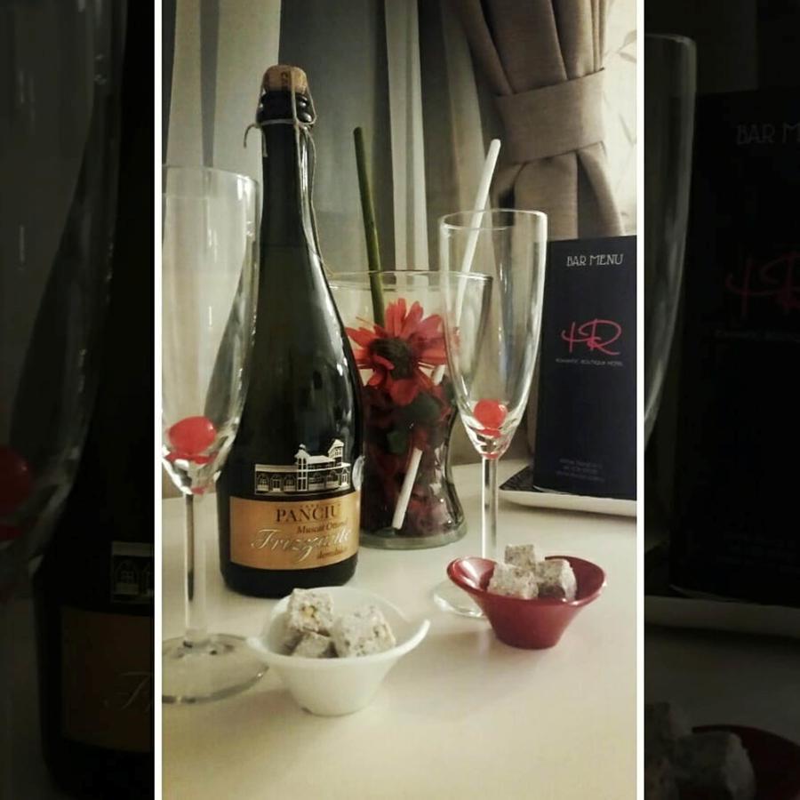 Romantic Boutique Focşani Buitenkant foto